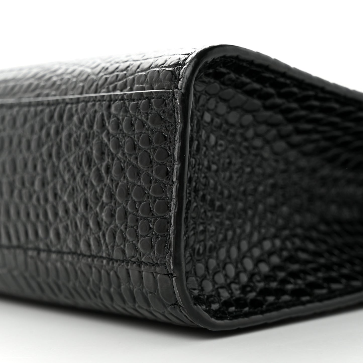 Shiny Calfskin Crocodile Embossed Manhattan Baguette Black