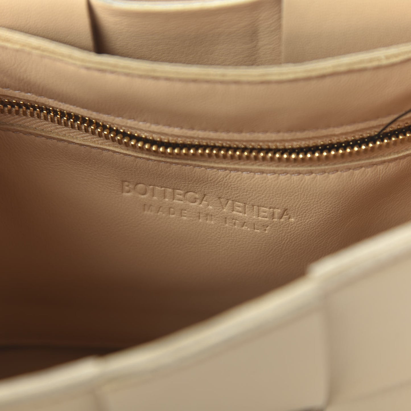 Lambskin Maxi Intrecciato Cassette Crossbody Bag Nude