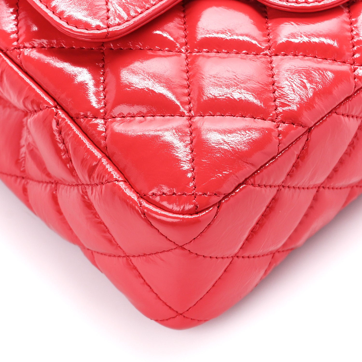 Chanel Shiny Crumpled Calfskin Quilted Small Wavy CC Hobo Red 9 of 11