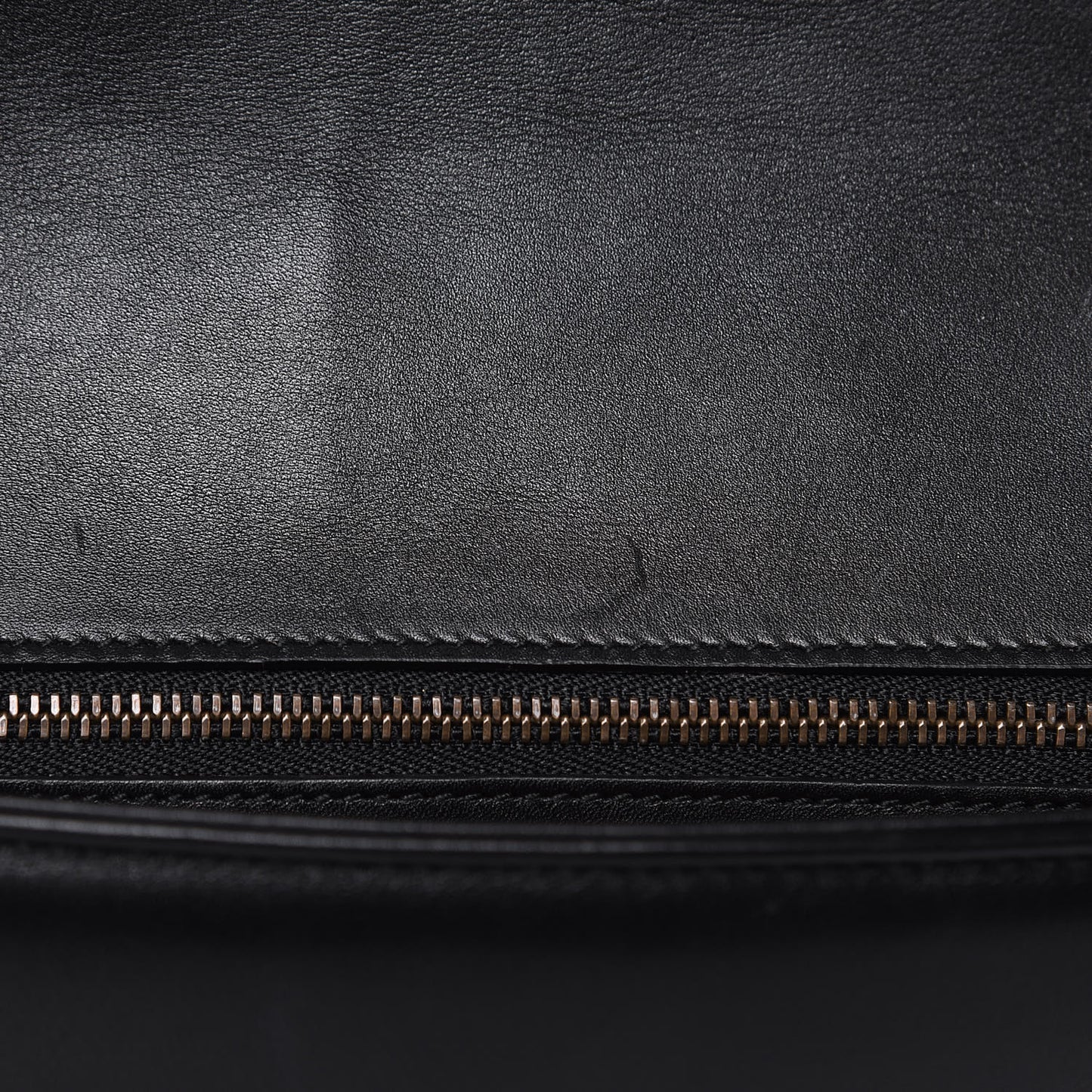 Calfskin Matelasse Medium GG Marmont Shoulder Bag Black