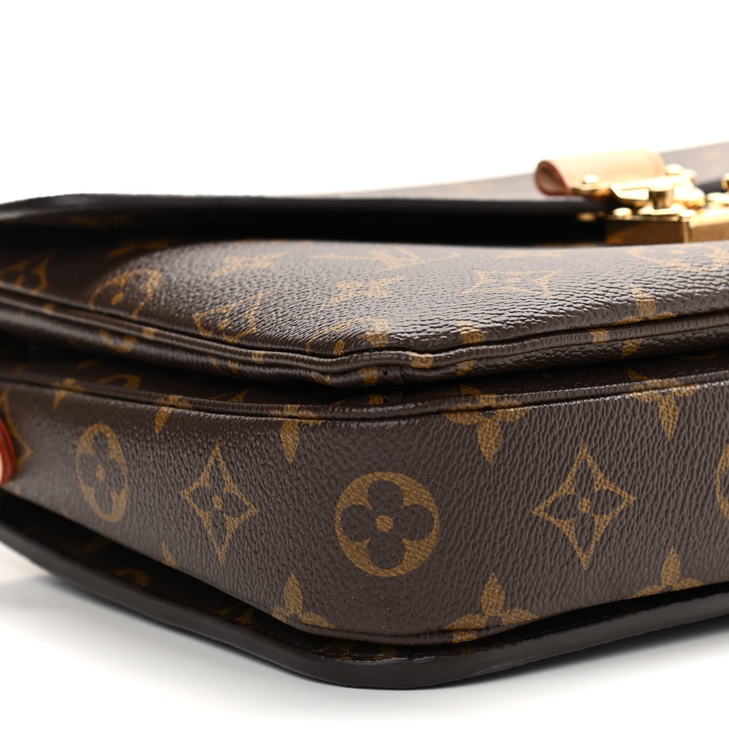Louis Vuitton Monogram Pochette Metis 8 of 9