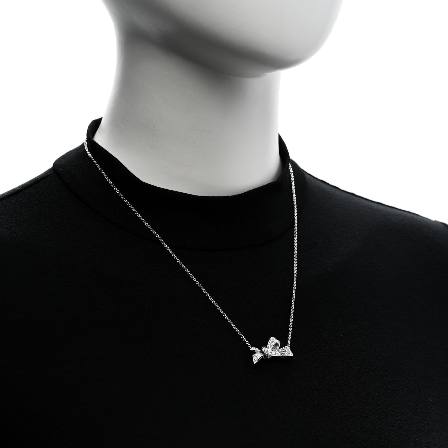 Graff 18K White Gold Diamond Tilda's Bow Pendant Necklace 1826637
