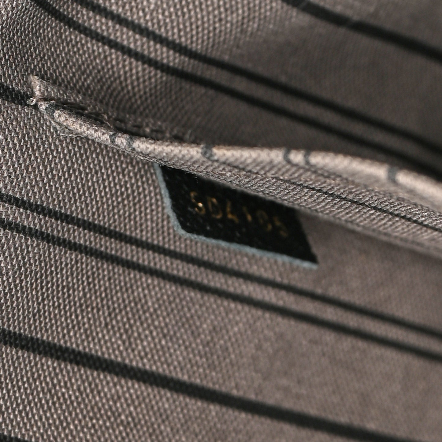 Empreinte Montaigne GM Black