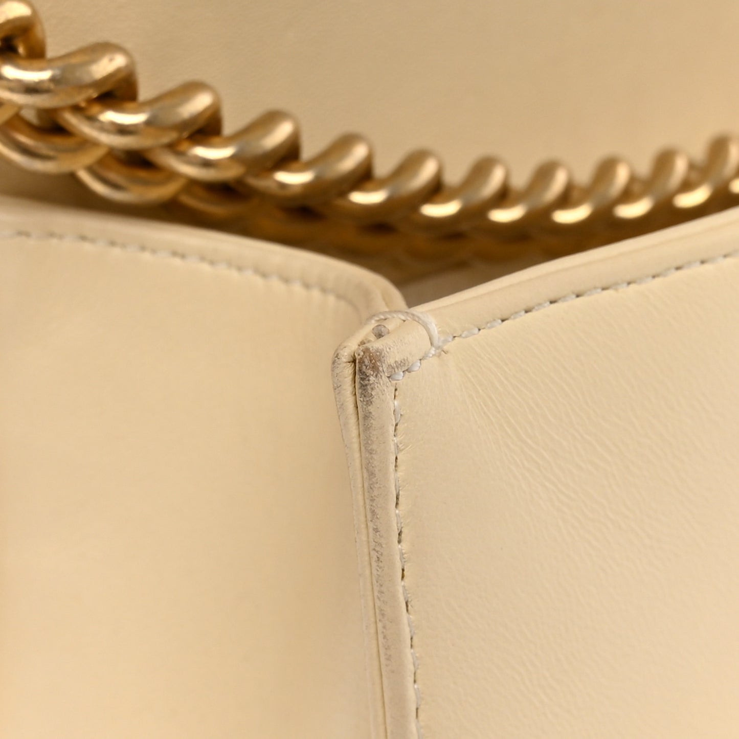 Lambskin Quilted Medium Boy Flap Light Beige