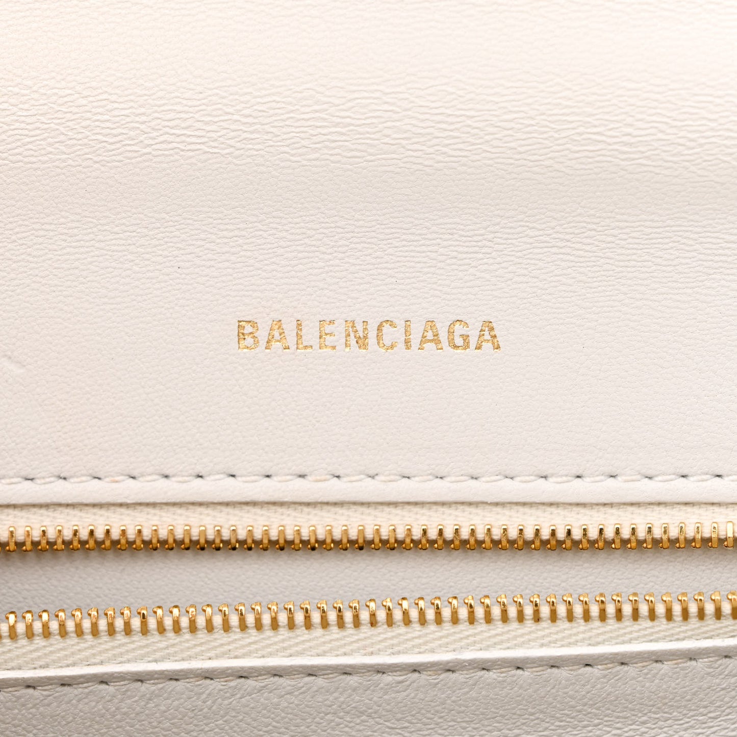 Shiny Calfskin Crocodile Embossed Small Hourglass Top Handle Bag White