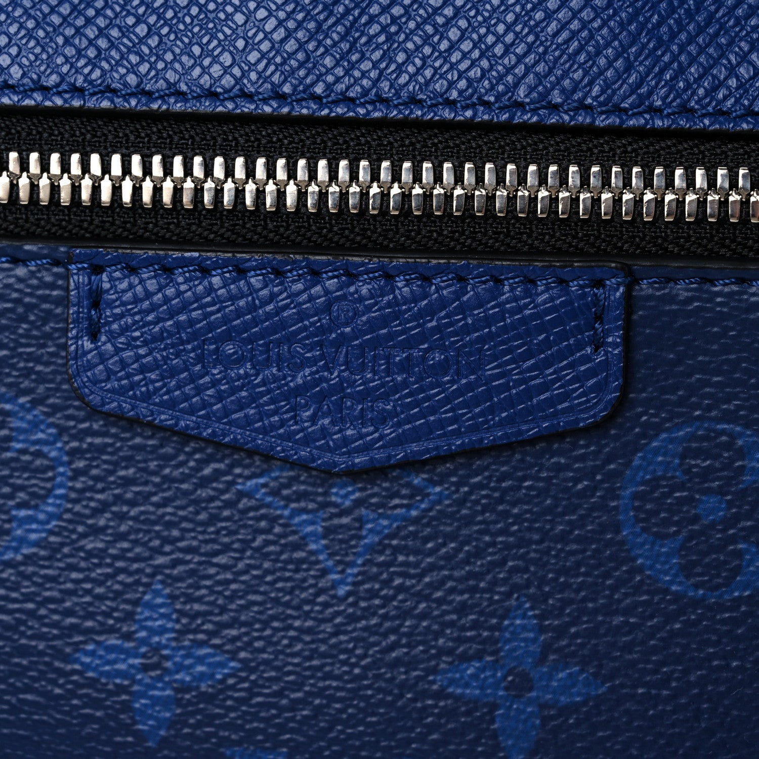 Louis Vuitton Taiga Monogram Outdoor Messenger Cobalt 9 of 9