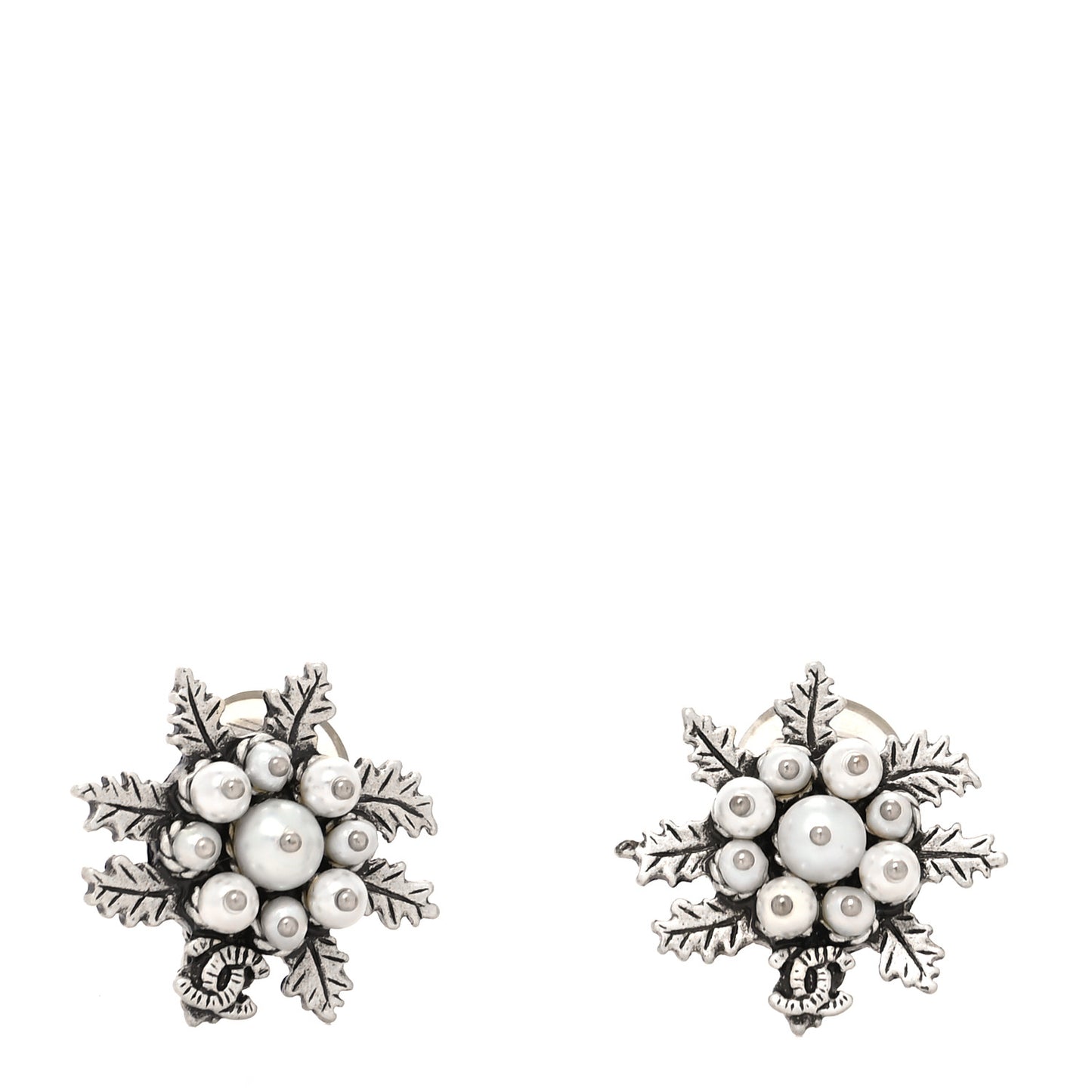 Pearl CC Leaf Clip On Earrings Silver