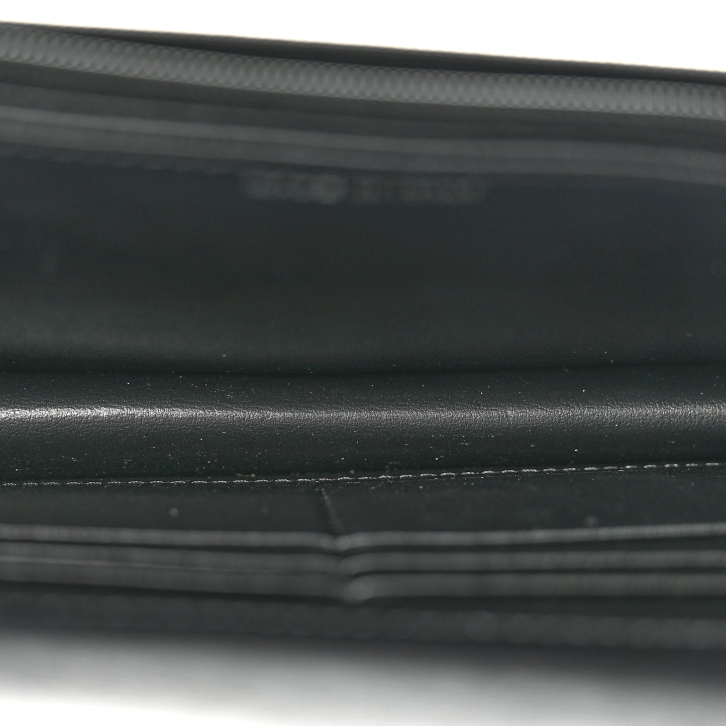 Lambskin Studded Wallet On Chain WOC Black
