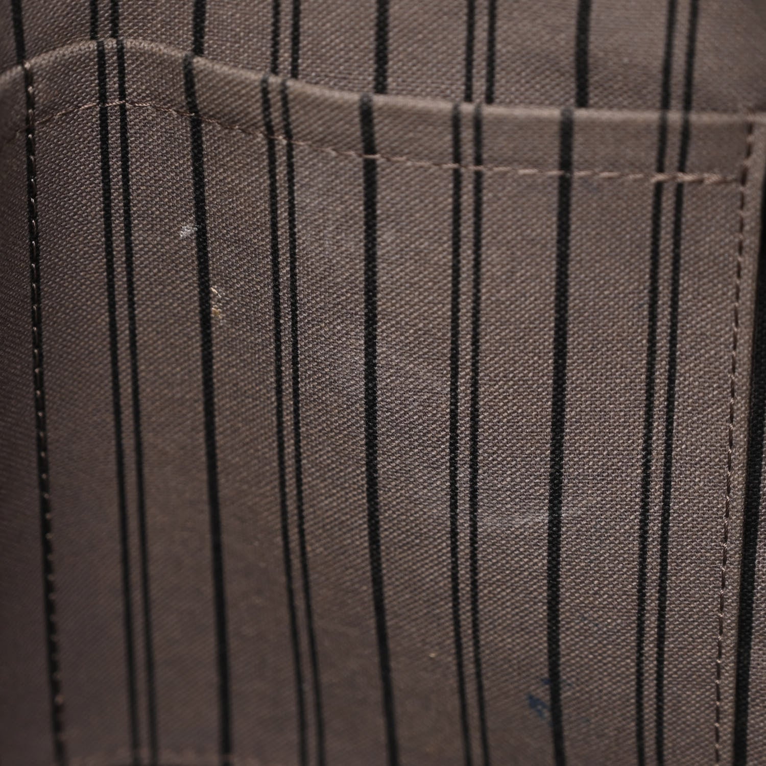 Louis Vuitton Empreinte Melie Black 13 of 18