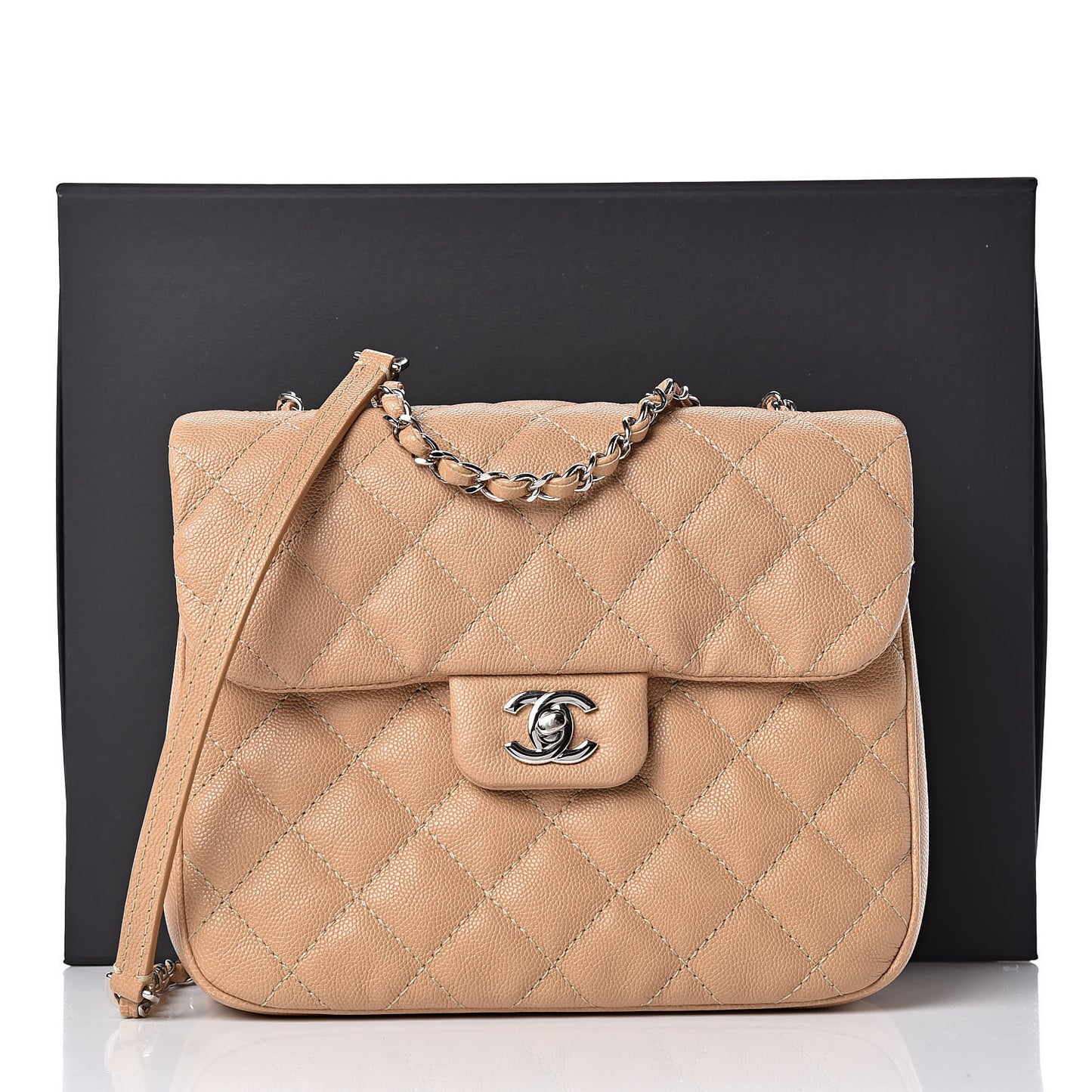 Caviar Quilted Medium Urban Companion Flap Beige