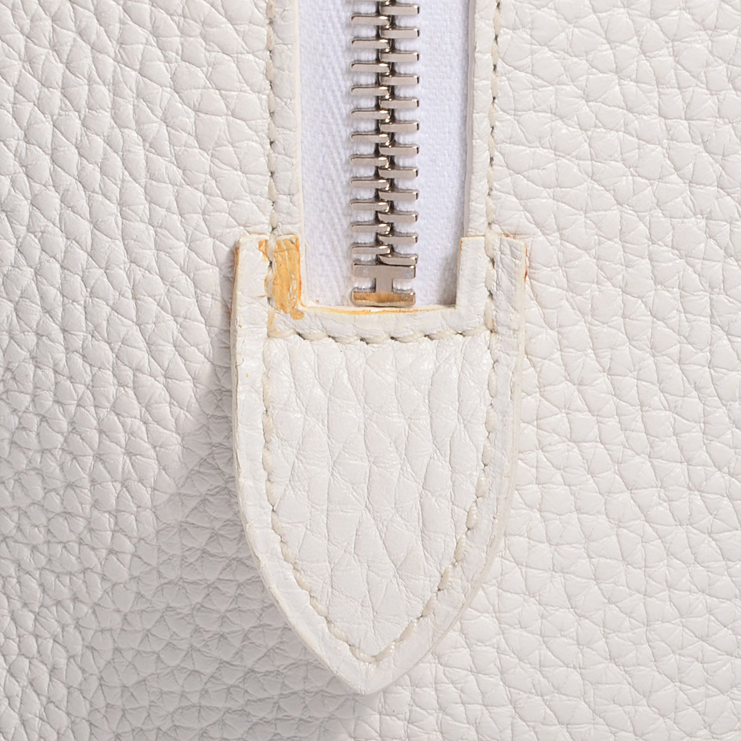 Hermes Taurillon Clemence Victoria II 35 White 7 of 17