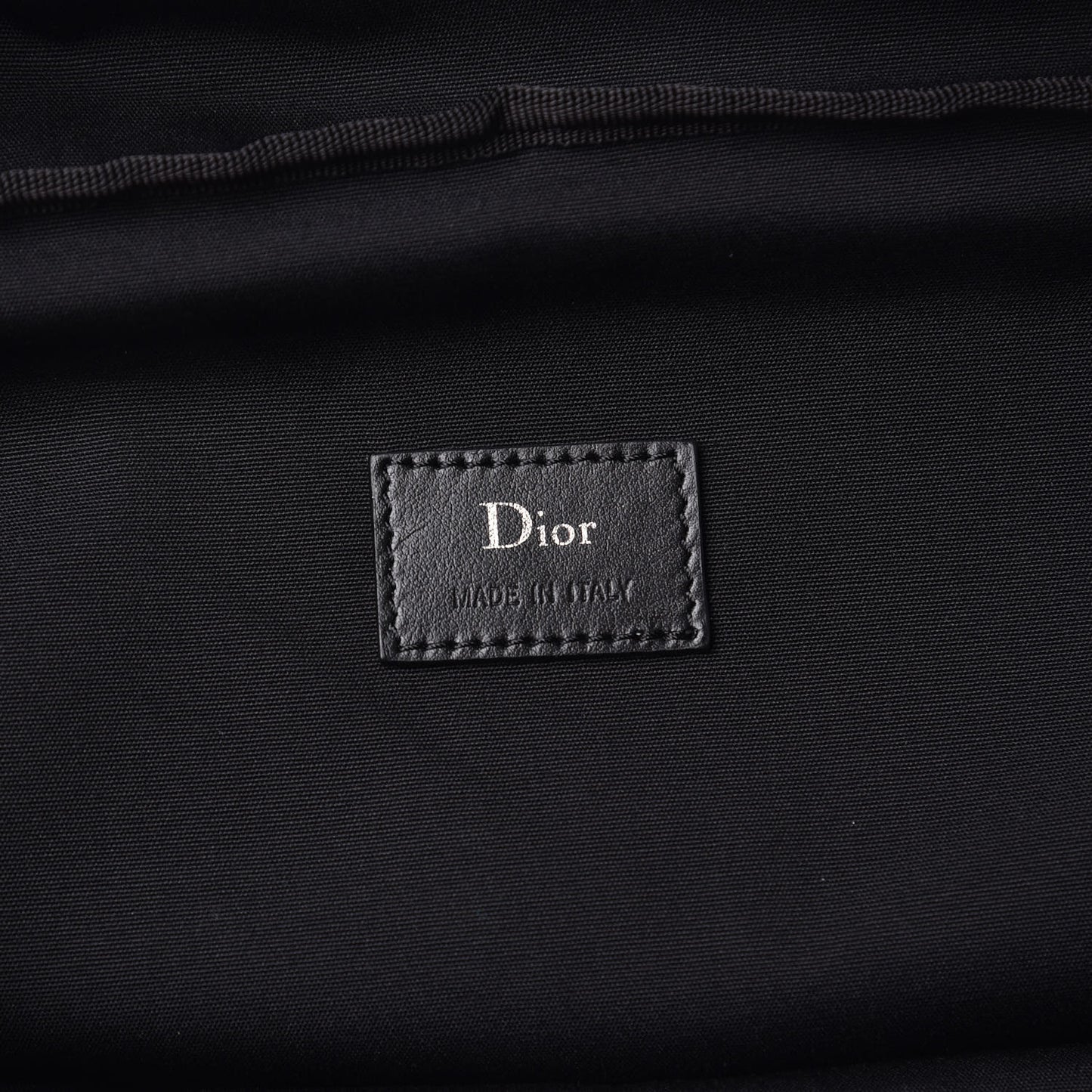 Nylon Bee Body Bag Black