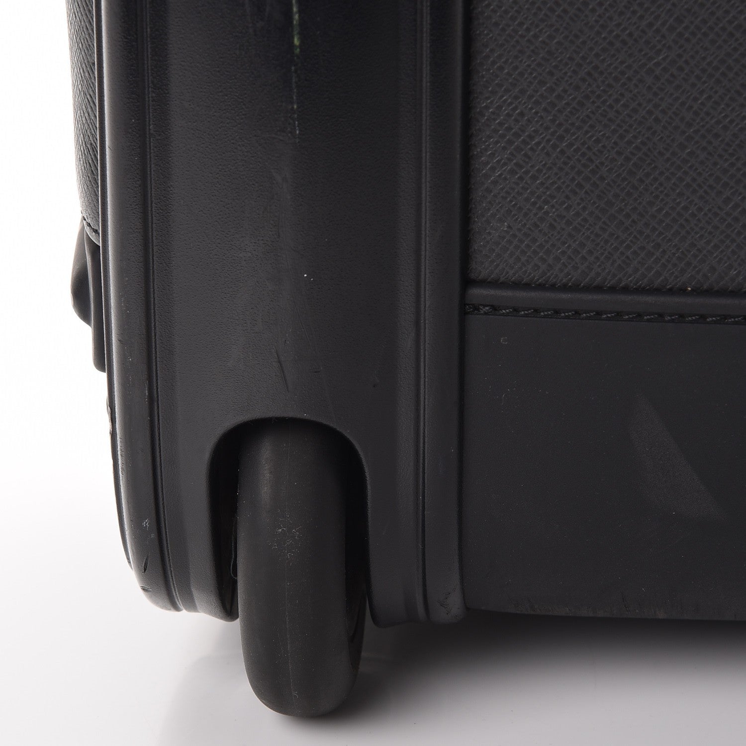 Louis Vuitton Taiga Pegase 55 Ardoise 18 of 22