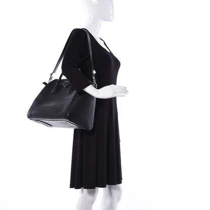Givenchy Sugar Goatskin Medium Antigona Black 2 of 10