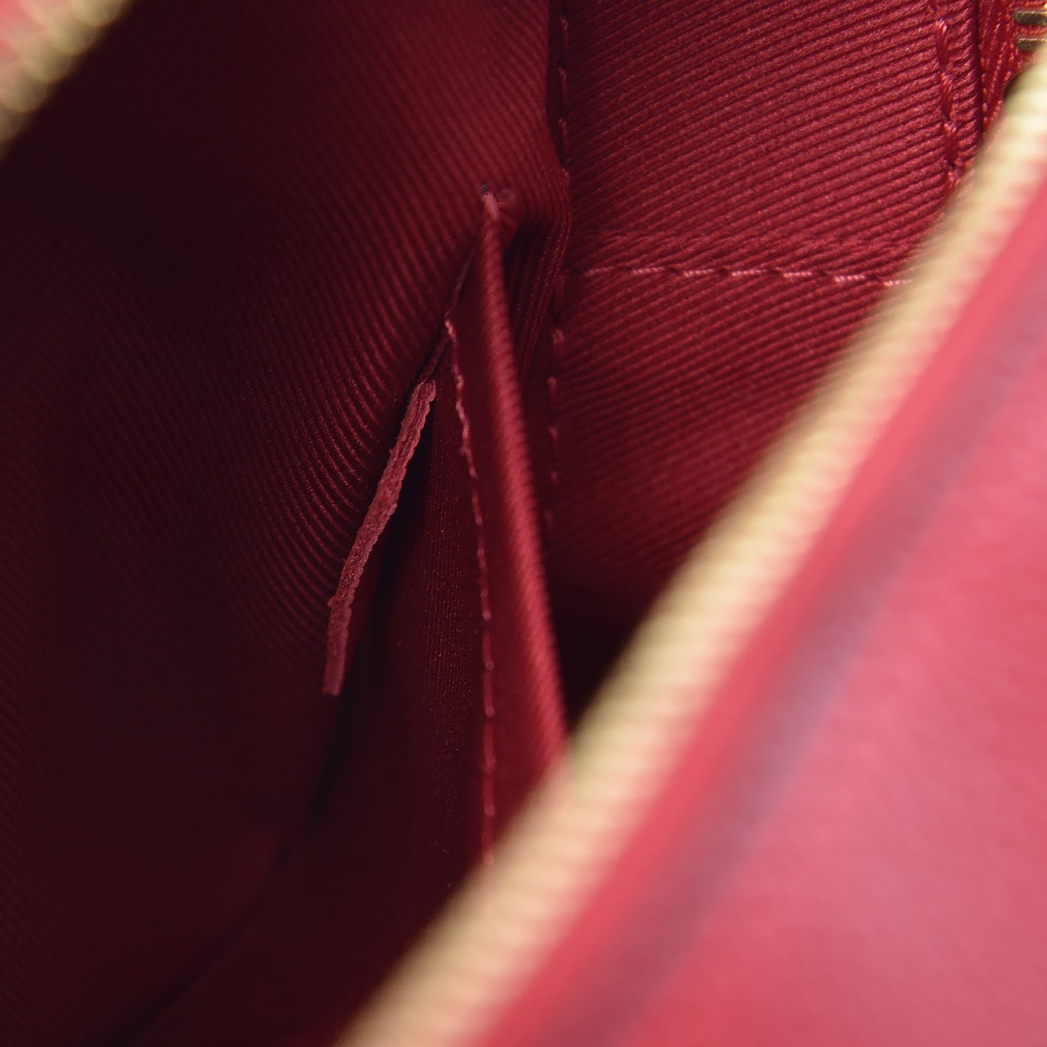 Louis Vuitton Empreinte Saintonge Scarlet 8 of 10
