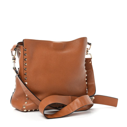 Valentino Garavani Pebbled Calfskin Small Rockstud Flip-Lock Messenger Bag Light Cuir 3 of 9