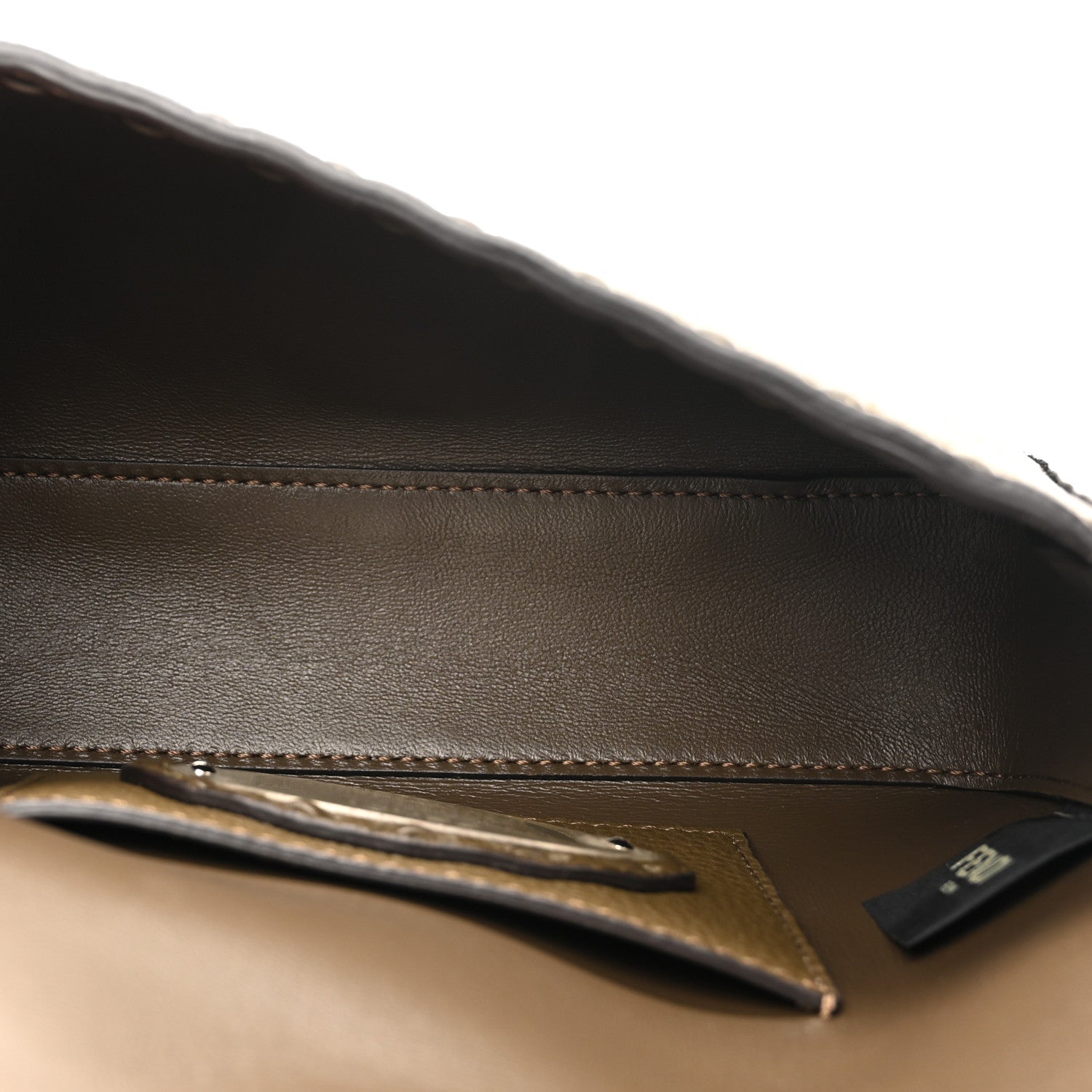 Fendi Cuoio Roma Sellerissima Nappa Sintetica Tape Stitch Mini Baguette Argento 5 of 11