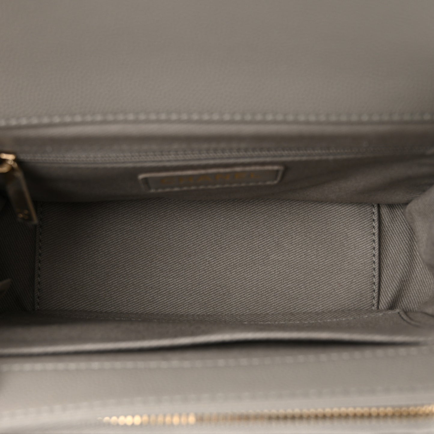 Caviar Quilted Mini Business Affinity Flap Grey