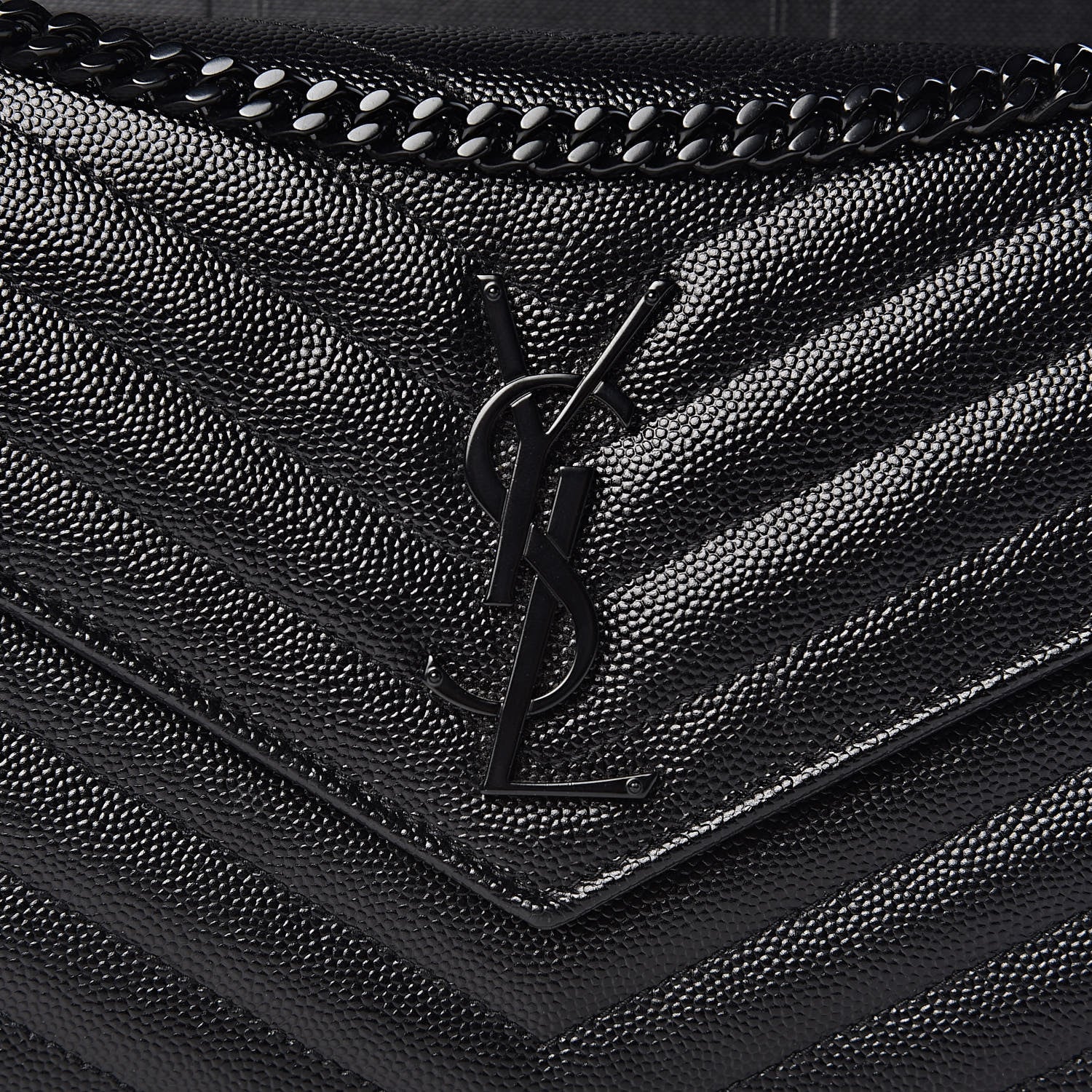 Saint Laurent Grain De Poudre Matelasse Chevron Monogram Chain Wallet Black 7 of 10