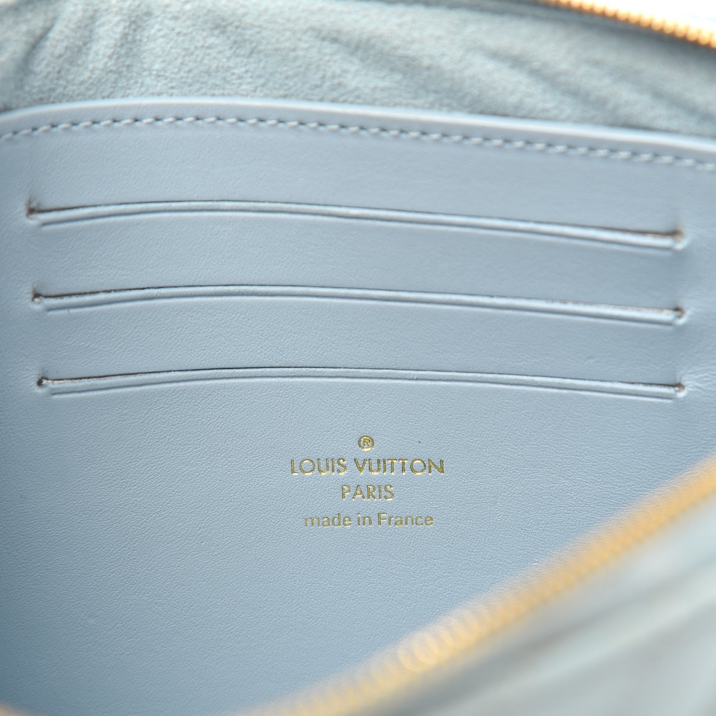Calfskin New Wave Zipped Pochette Porcelain Blue