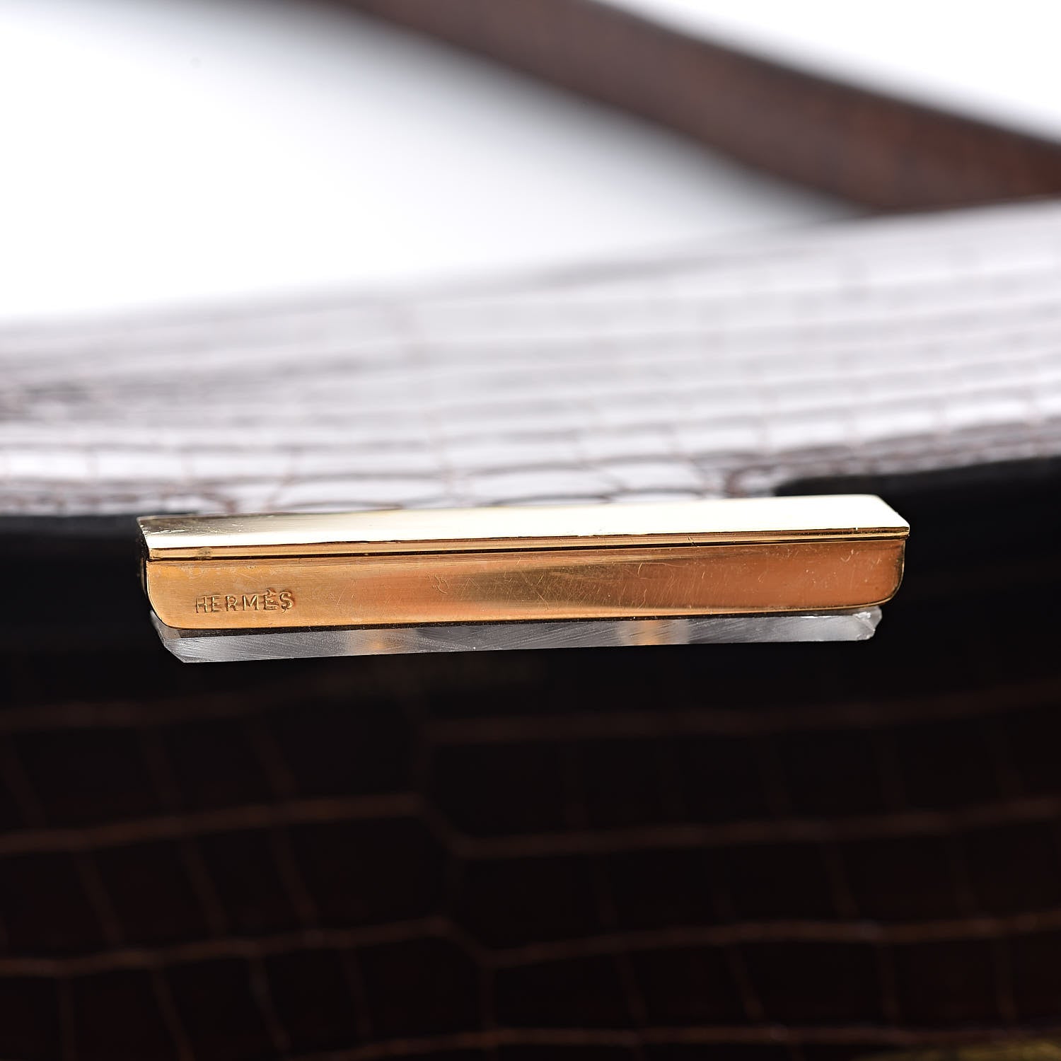 Hermes Shiny Porosus Crocodile Constance 23 Havane 10 of 18