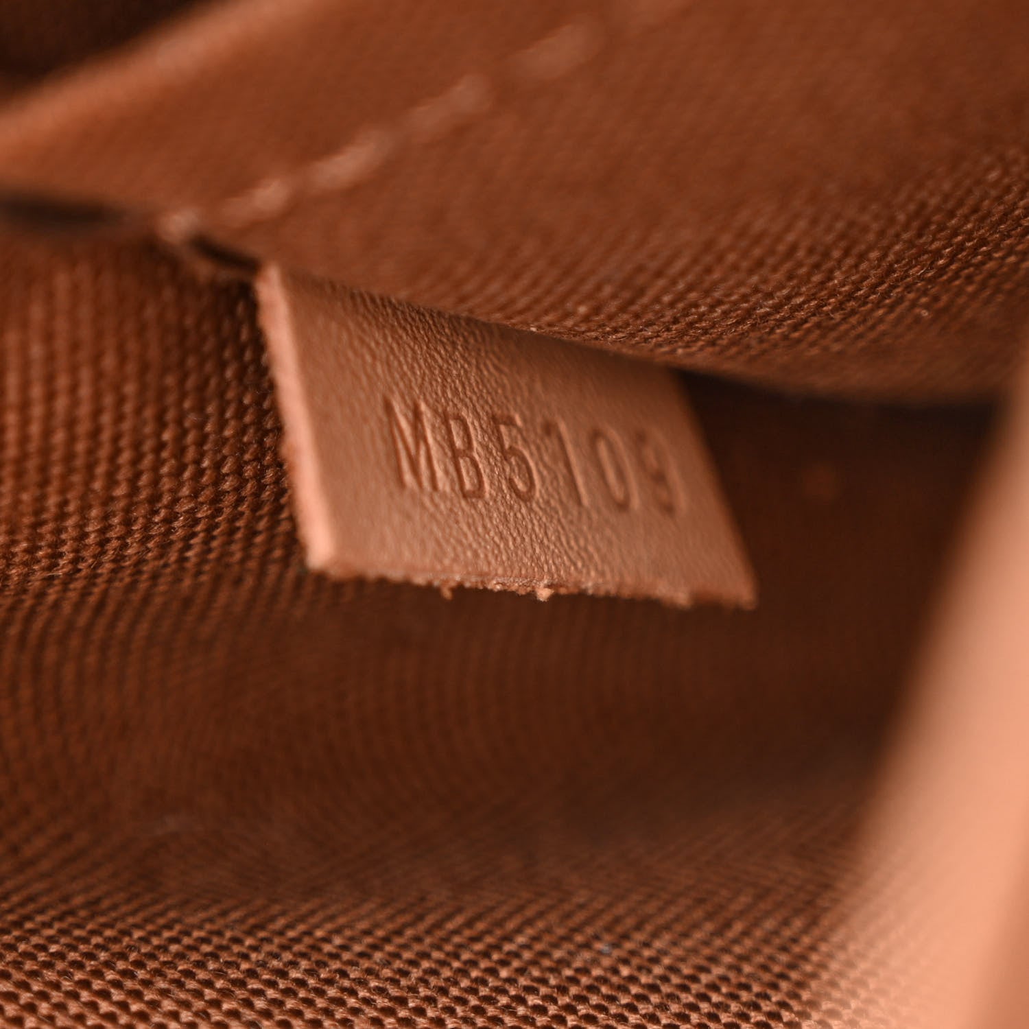 Louis Vuitton Monogram Pochette Accessories NM 7 of 9