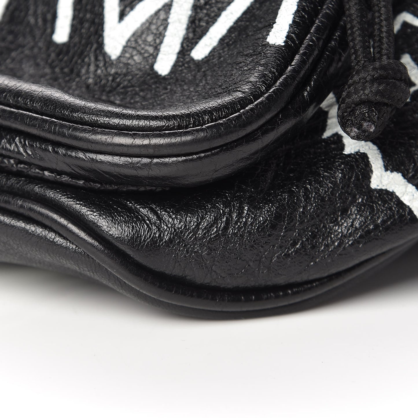 Agneau Arena Graffiti All Over Explorer Belt Bag Black White