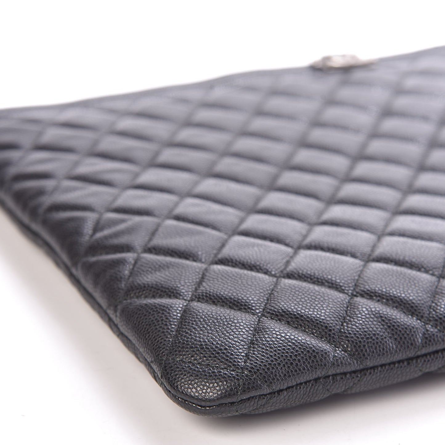 Caviar Quilted Large Boy Cosmetic Case Black