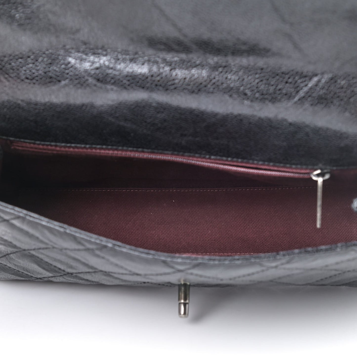 Crumpled Grained Calfskin Medium CC Crave Flap Black