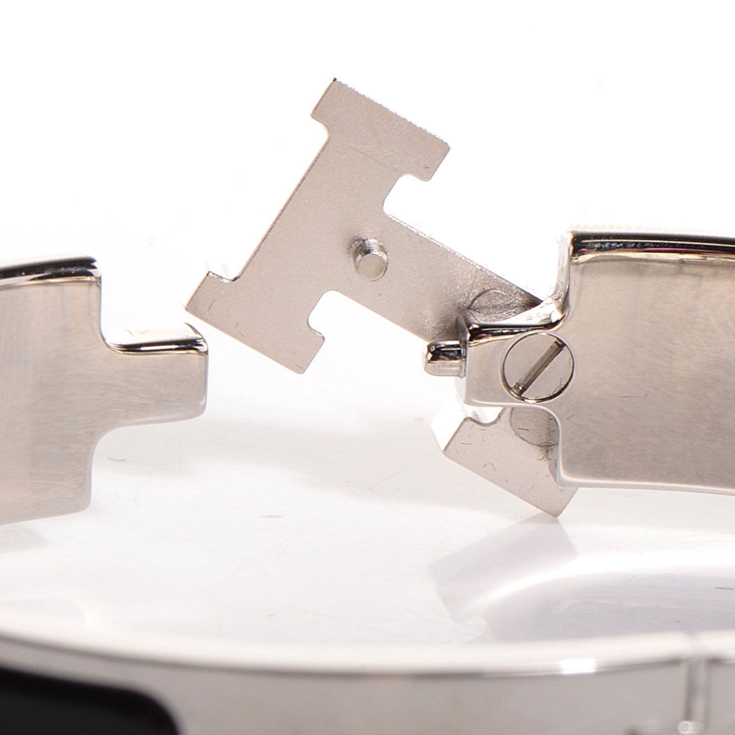 Enamel Narrow Clic Clac H Bracelet PM Black