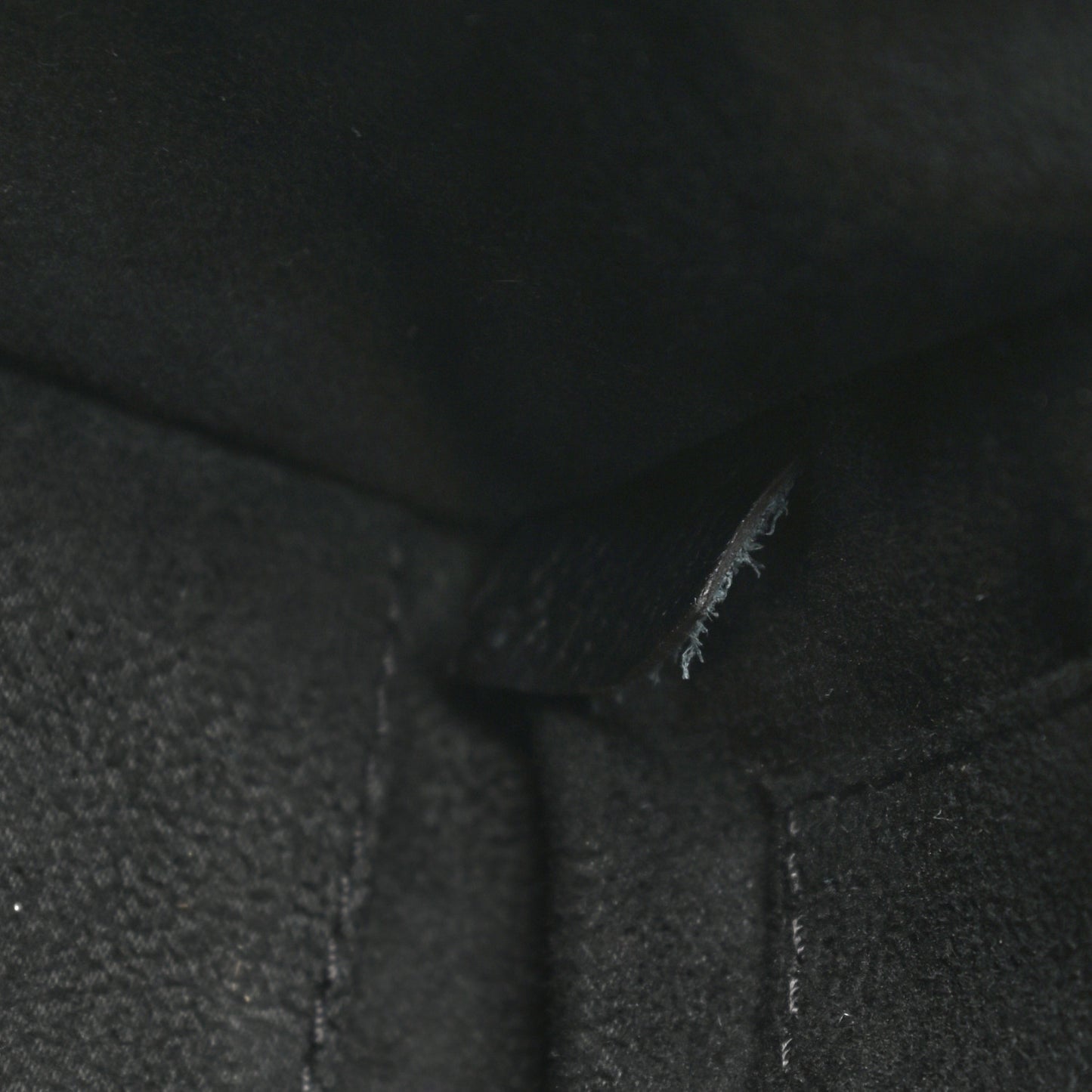 Drummed Calfskin Nano Luggage Black