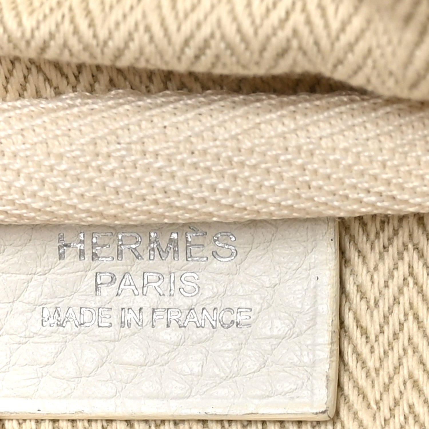 Hermes Taurillon Clemence Victoria II 35 White 6 of 13