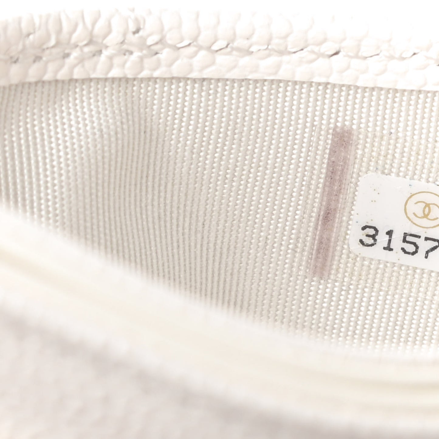 Caviar Quilted Card Holder White