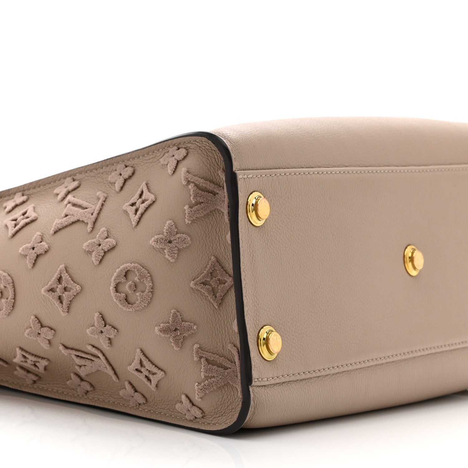 Louis Vuitton Calfskin Monogram Tufting On My Side Galet 8 of 9