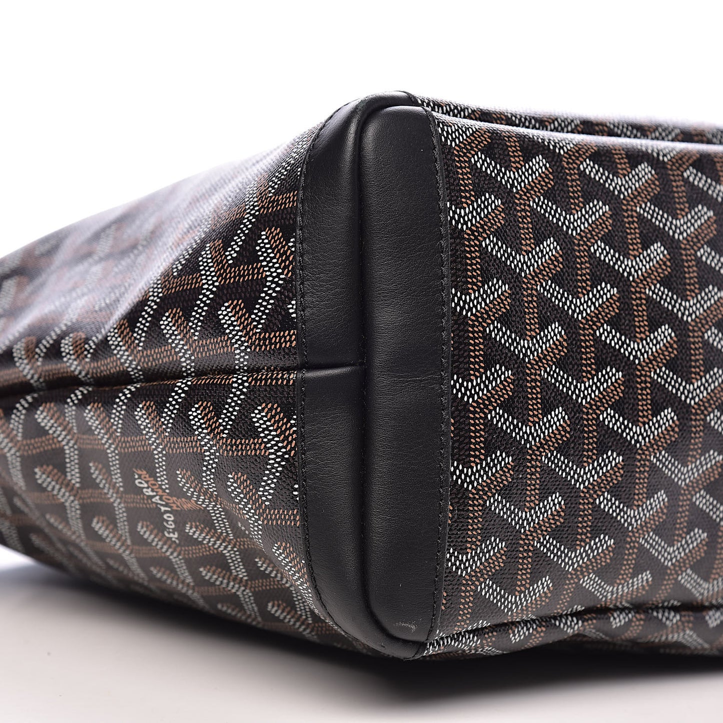 Goyardine Artois PM Black