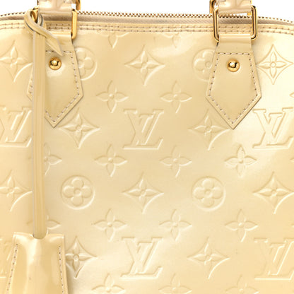 Louis Vuitton Vernis Alma PM Blanc Corail 8 of 21