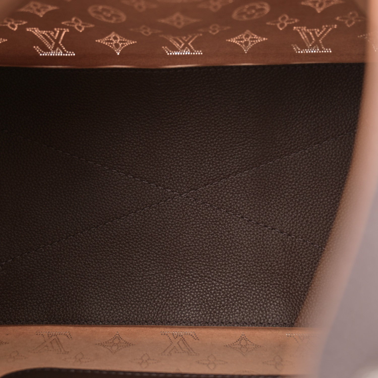 Louis Vuitton Mahina Carmel Hobo Chocolate 5 of 9