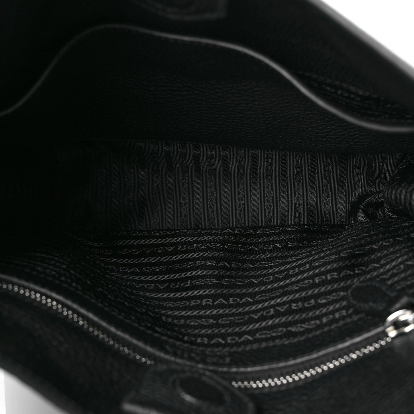 Vitello Daino Soft Hobo Messenger Bag Black