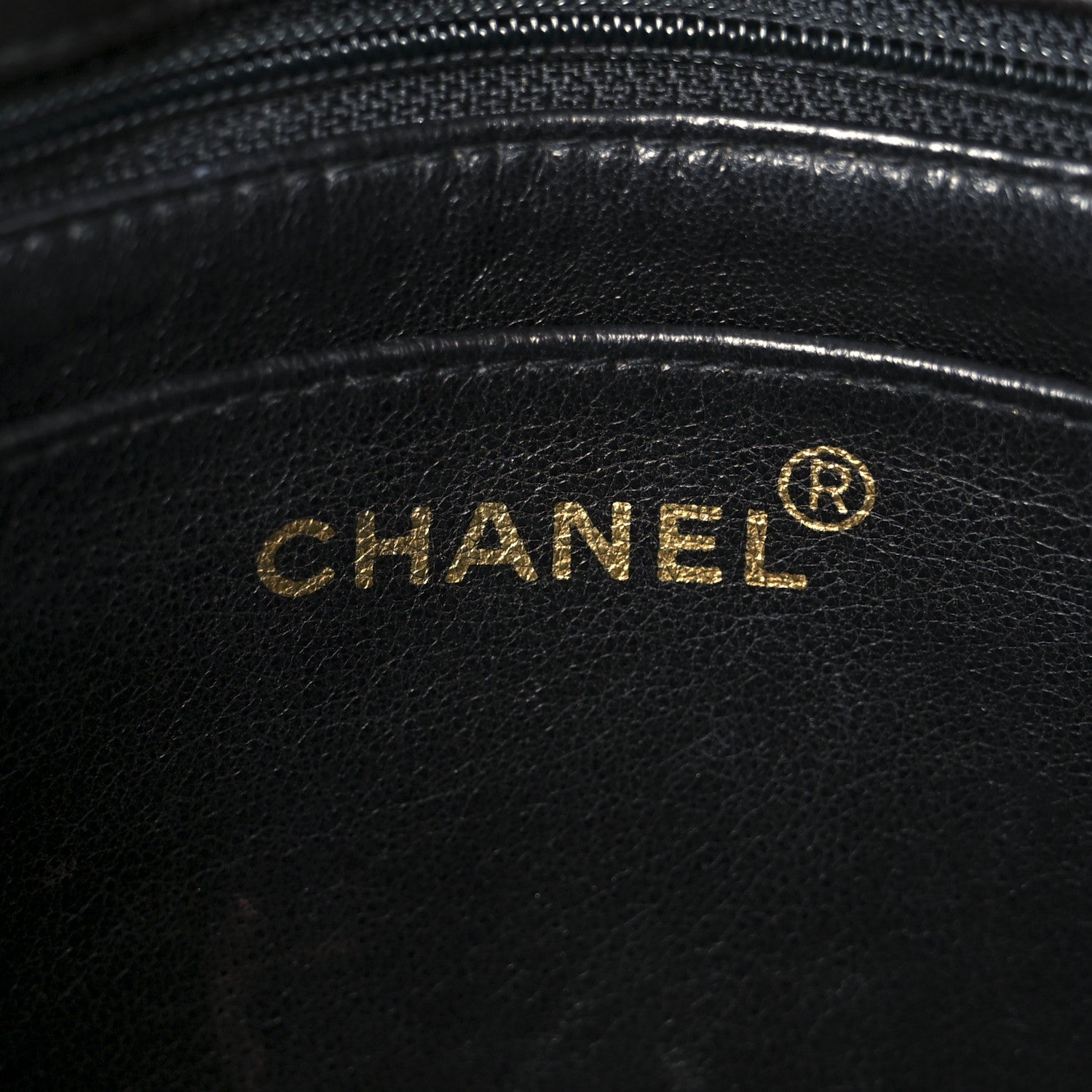 Chanel Patent Vertical Quilt Small Flap Black 6 of 12