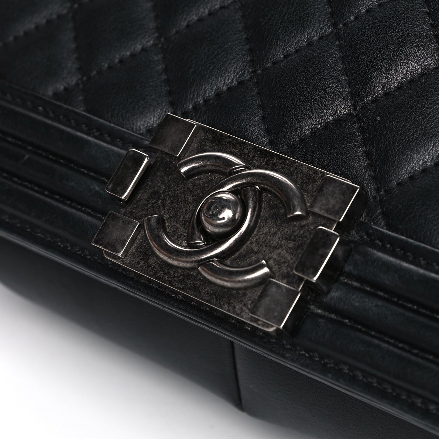 Calfskin Quilted New Medium Boy Flap Black