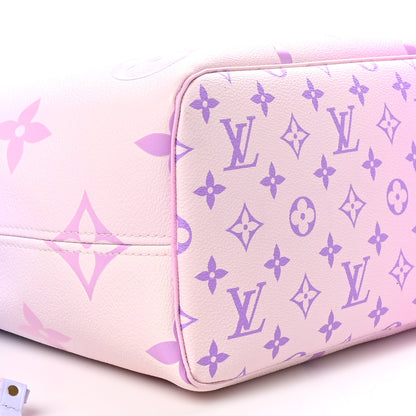 Louis Vuitton Monogram Giant Spring In The City Neverfull MM Sunrise Pastel 8 of 9