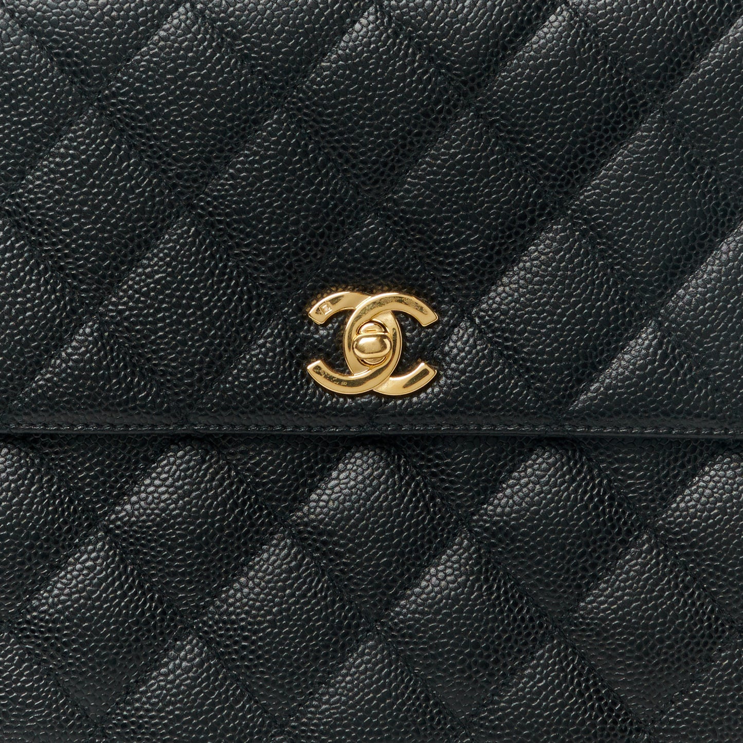 Caviar Quilted Jumbo Kelly Flap Black