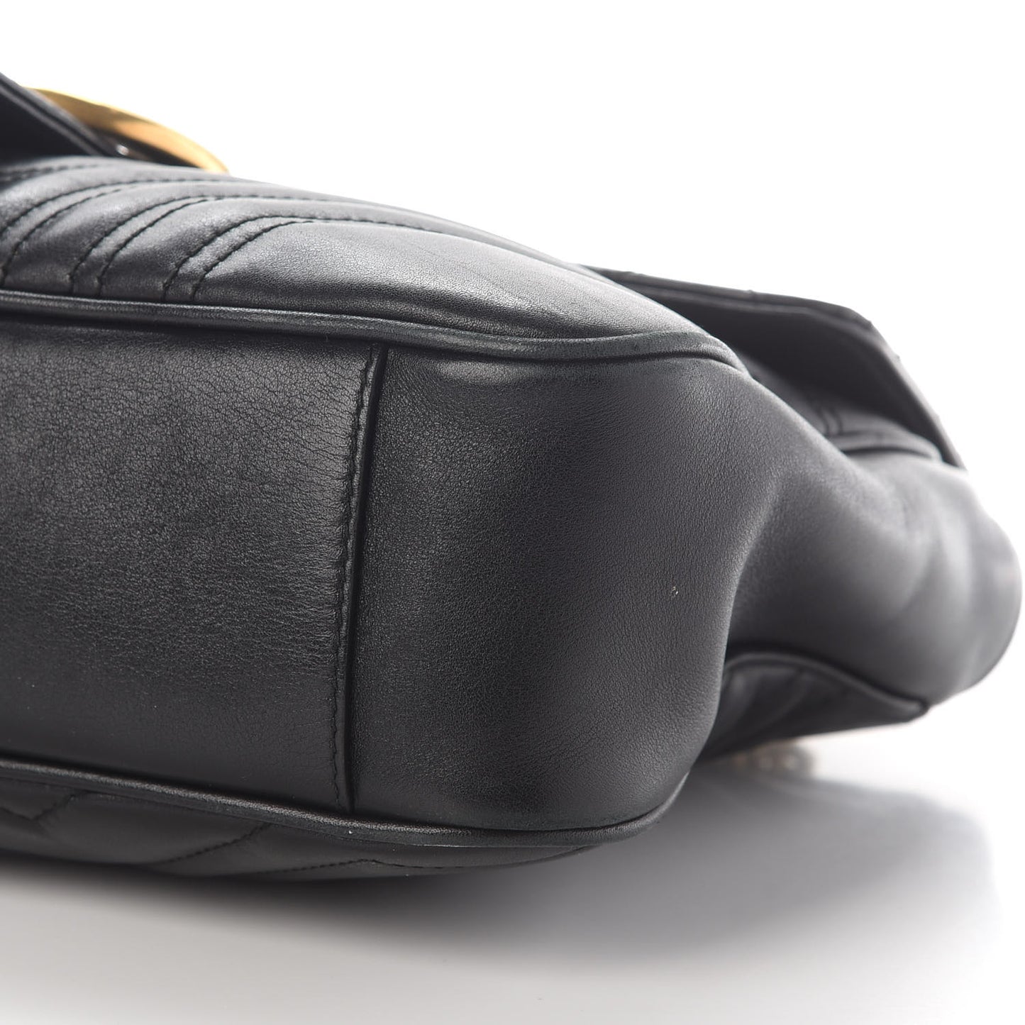 Calfskin Matelasse Medium GG Marmont Shoulder Bag Black