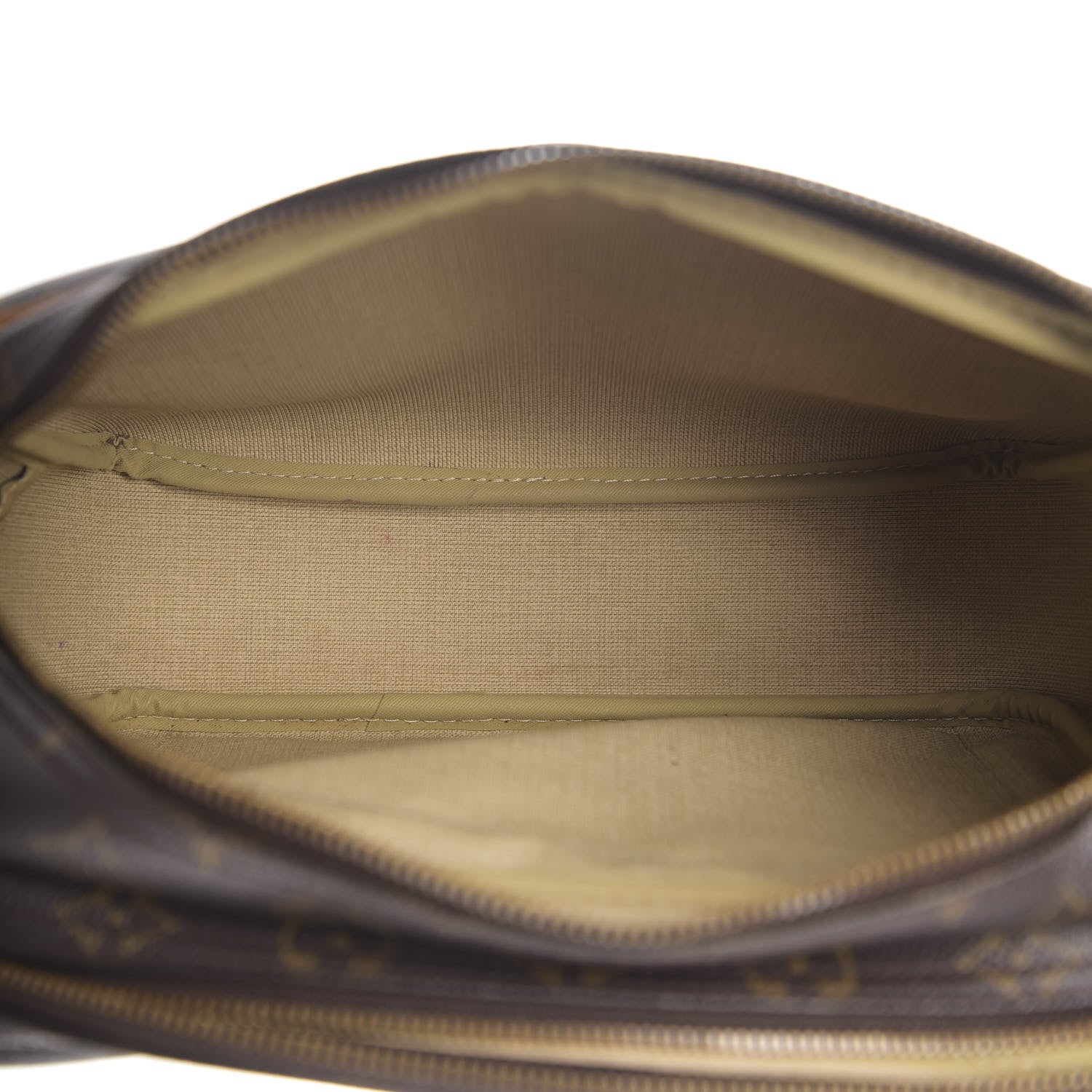 Louis Vuitton Monogram Reporter PM 4 of 11
