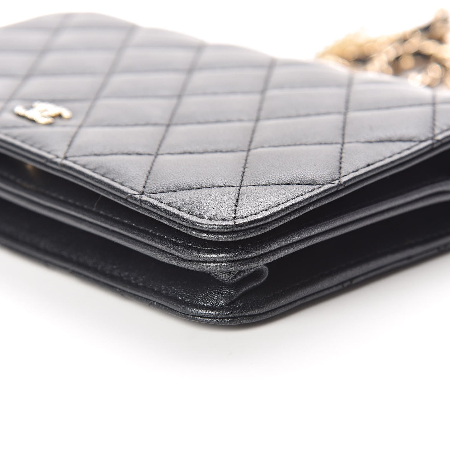 Iridescent Lambskin Quilted Pearl Wallet On Chain WOC Black