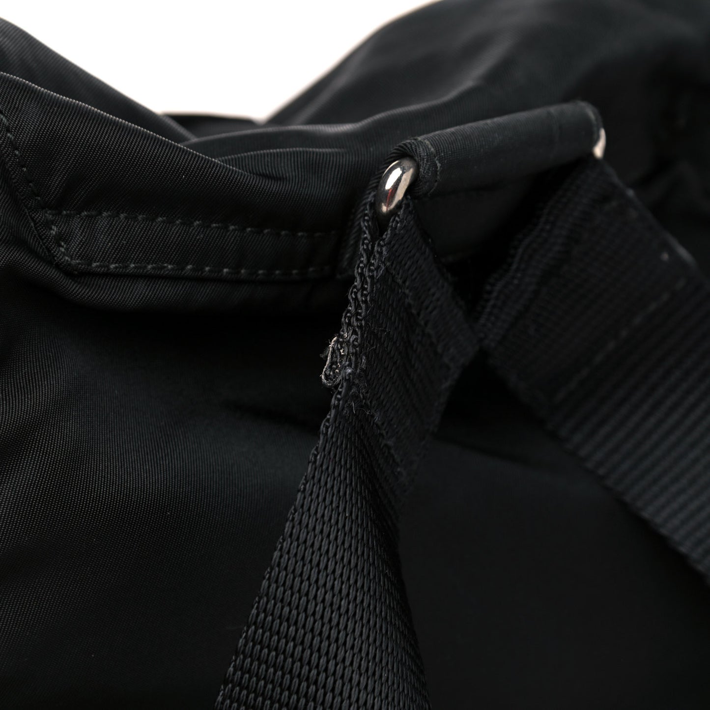 Nylon Vela Medium Cinch Backpack Black