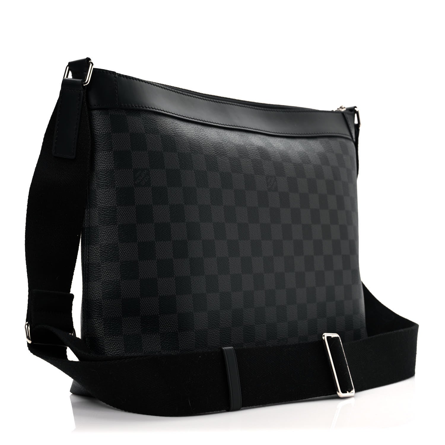 Louis Vuitton Damier Graphite Mick MM 3 of 9