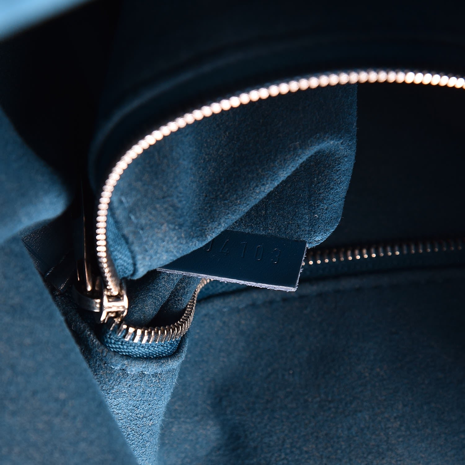 Louis Vuitton Epi Petit Noe NM Indigo 7 of 7