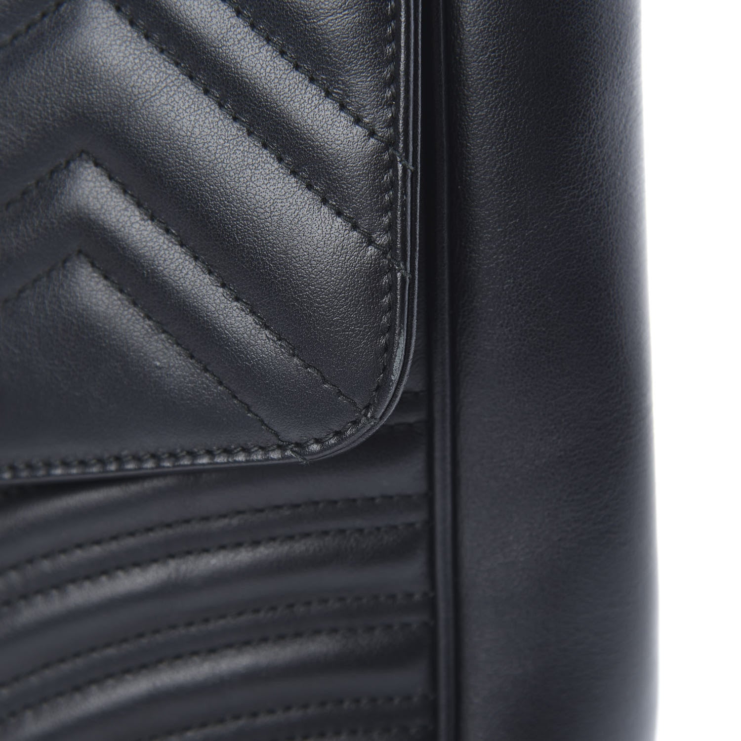 Gucci Calfskin Matelasse Large GG Marmont Shoulder Bag Black 20 of 20