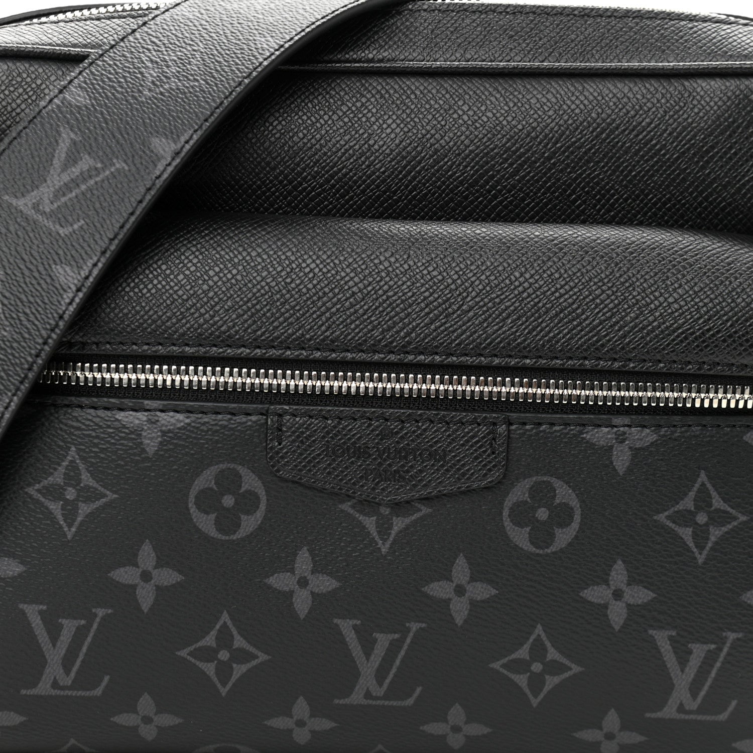 Louis Vuitton Taiga Monogram Eclipse Outdoor Messenger Black 7 of 10